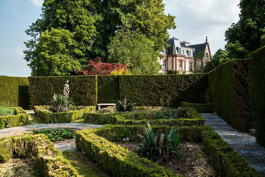 Bed and Breakfast Chateau De Bouelles Нёшатель-ан-Бре Экстерьер фото