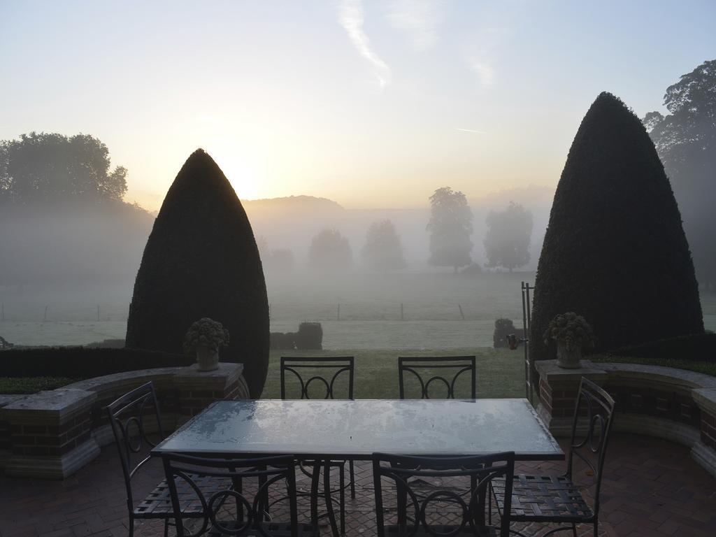 Bed and Breakfast Chateau De Bouelles Нёшатель-ан-Бре Экстерьер фото